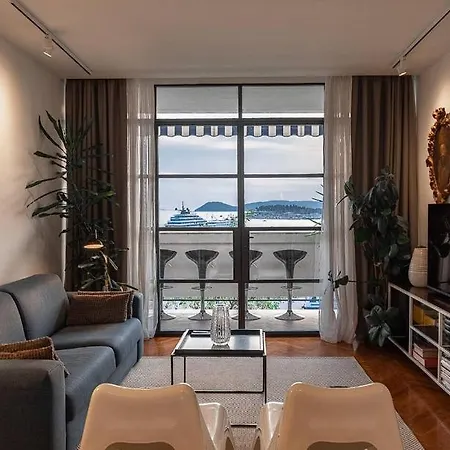 View ,top Location ! * سبليت