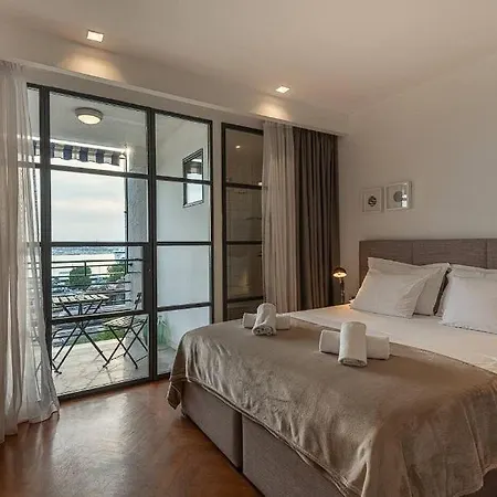 View ,top Location ! منزل للإقامة سبليت