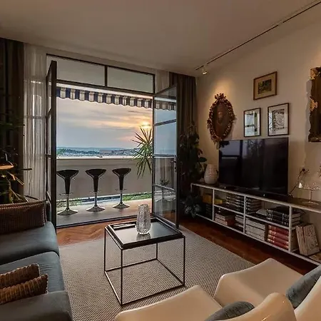 Pansiyon View ,top Location !